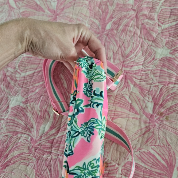 Lilly Pulitzer Belt Bag new! - Picture 7 of 9